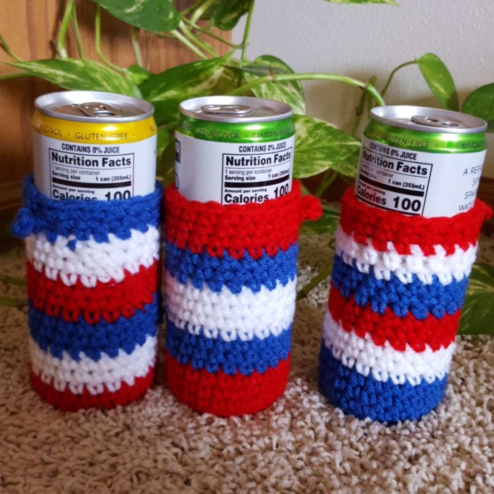 Perfect for pool / July 4th.red,white,blue skinny can koozi NWOT